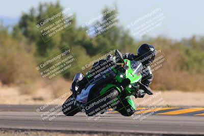 media/Nov-06-2022-SoCal Trackdays (Sun) [[208d2ccc26]]/Turn 7 Set 2 (1050am)/